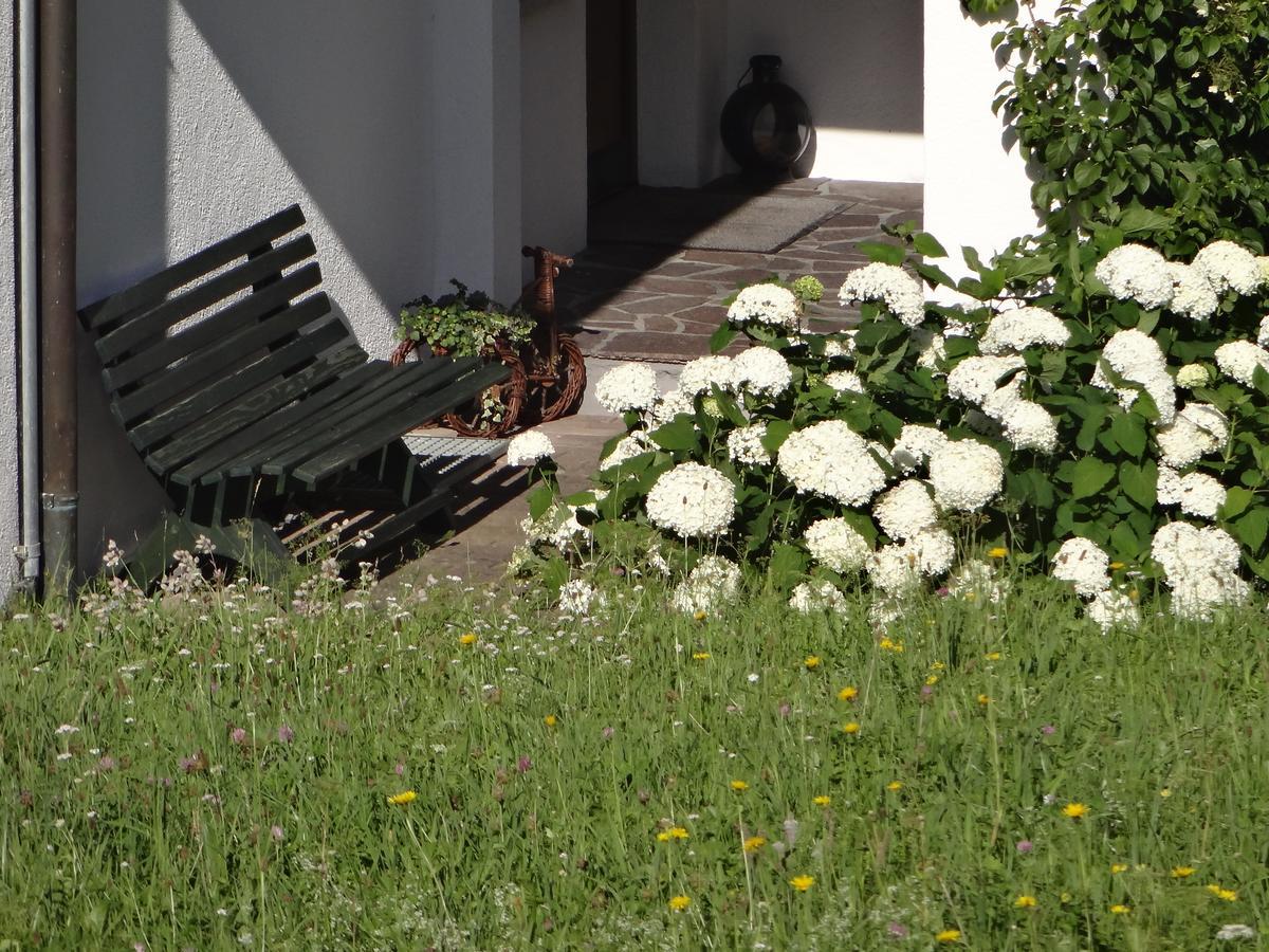 Haus Kinsperger Apartment Klosterle am Arlberg Exterior foto