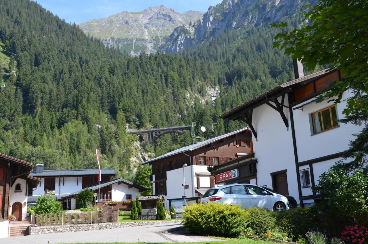 Haus Kinsperger Apartment Klosterle am Arlberg Exterior foto